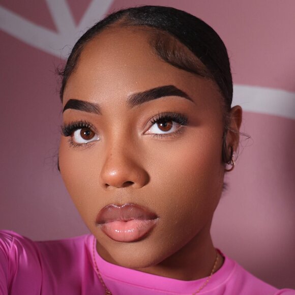 Eyelash Clusters - Picture 6 of 7